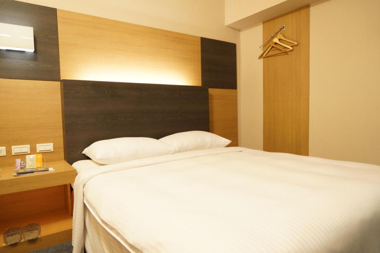 Ying Dai Hotel Tainan Esterno foto